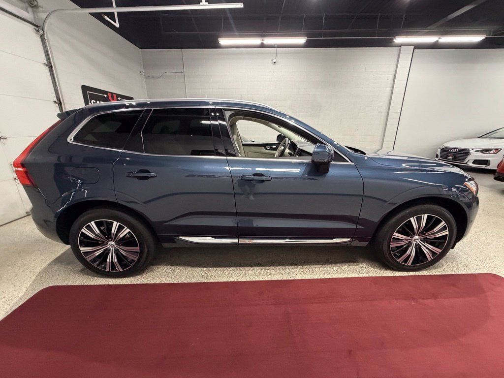 Used 2023 Volvo XC60 B5 Plus w/ Climate Package AWD/4WD image 12