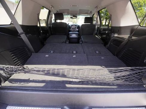 Used 2018 GMC Yukon Denali RWD image 38