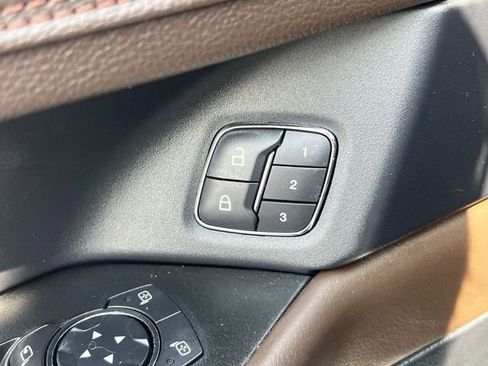 Used 2021 Ford Expedition King Ranch image 32