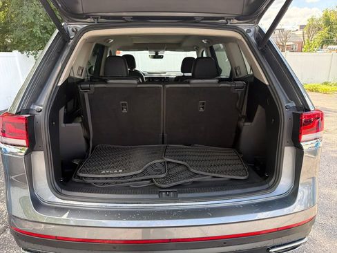 Used 2023 Volkswagen Atlas SE w/ Panoramic Sunroof Package AWD/4WD image 28