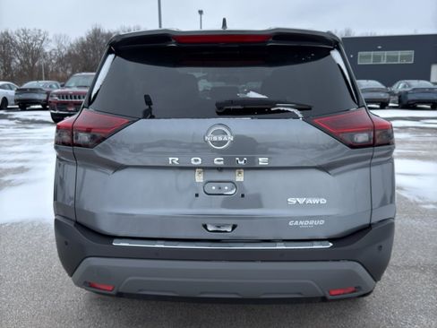 Used 2023 Nissan Rogue SV w/ SV Premium Package image 7