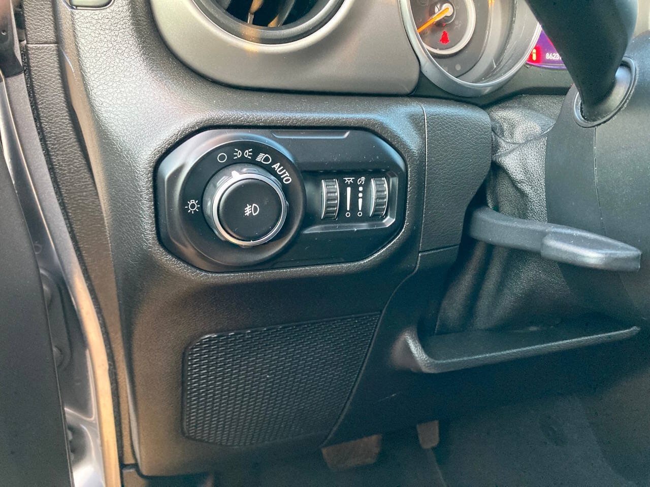 Used 2020 Jeep Wrangler Unlimited Sport S AWD/4WD image 27