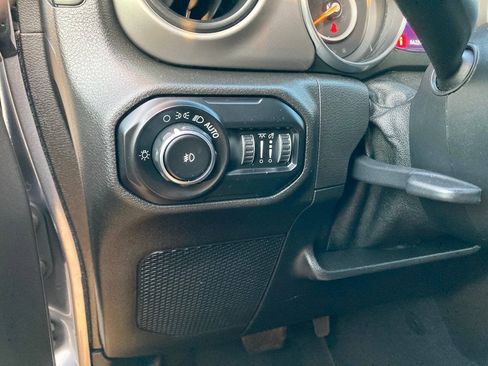 Used 2020 Jeep Wrangler Unlimited Sport S AWD/4WD image 27