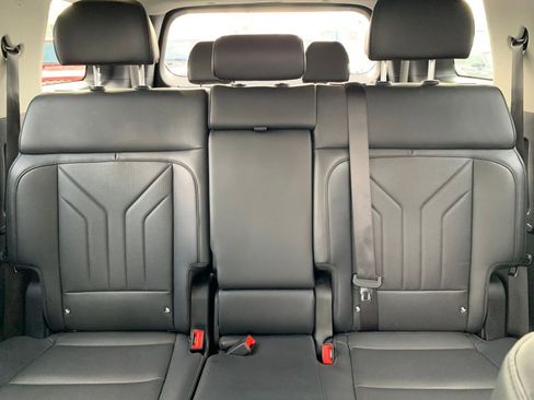 Used 2025 Hyundai Santa Fe SEL image 40