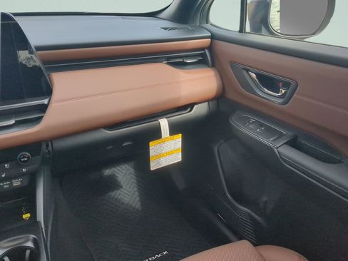 New 2026 Subaru Outback Touring AWD/4WD image 14