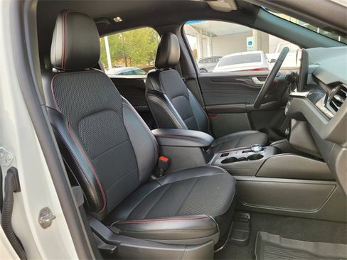 Used 2024 Ford Escape ST-Line w/ Tech Pack #1 image 19