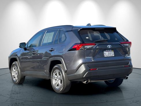 Used 2023 Toyota RAV4 LE image 6