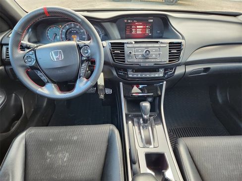 Used 2016 Honda Accord Sport image 10