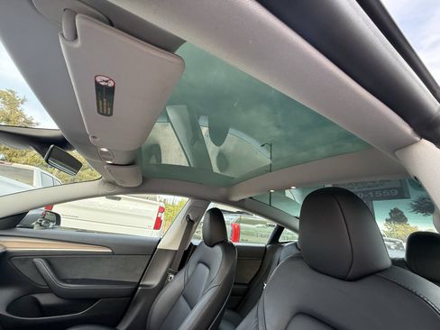 Used 2023 Tesla Model 3 Standard Range RWD image 26