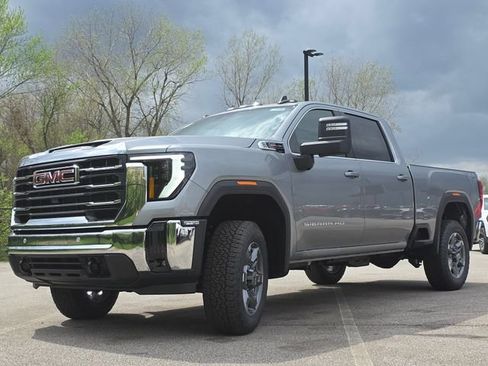 New 2026 GMC Sierra 2500 SLE w/ SLE Value Package; AWD/4WD image 12
