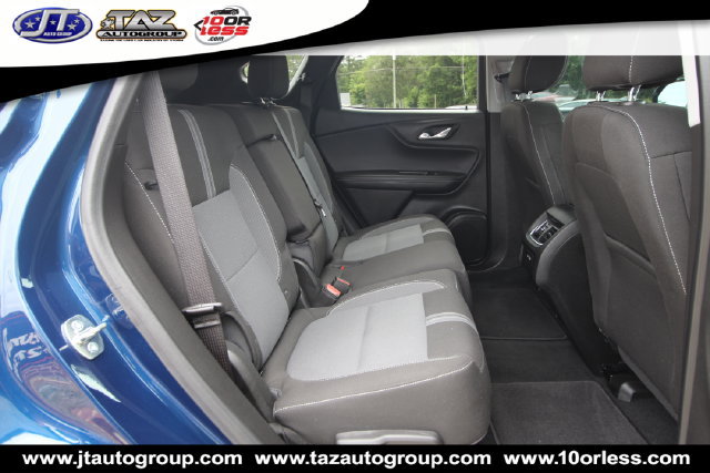 Used 2023 Chevrolet Blazer LT FWD image 13