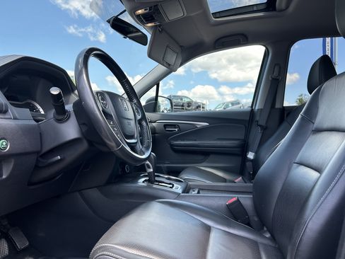 Used 2019 Honda Ridgeline RTL image 10
