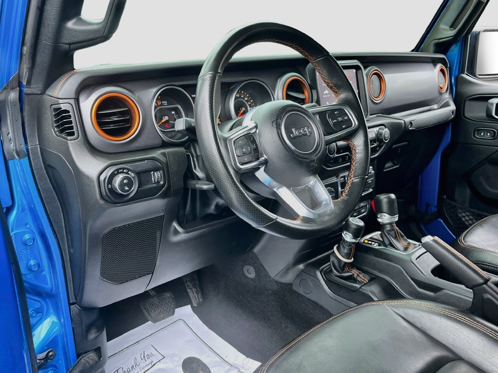 Used 2023 Jeep Gladiator Mojave w/ LED Lighting Group AWD/4WD image 9