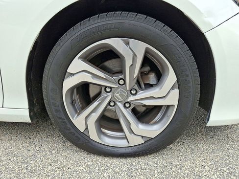 Used 2018 Honda Accord EX-L image 27