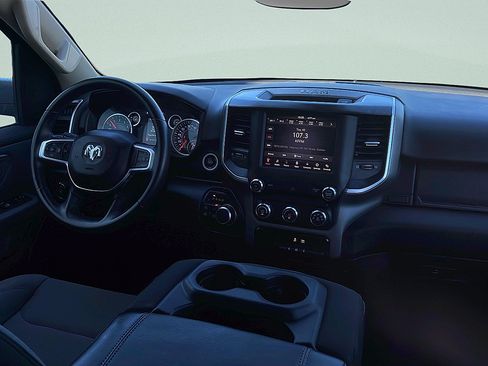 Used 2019 RAM 1500 Big Horn AWD/4WD image 28