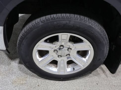 Used 2015 RAM 1500 Limited AWD/4WD image 18