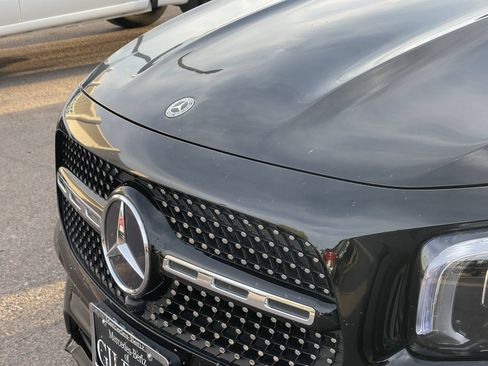 Used 2022 Mercedes-Benz GLB 250 image 5