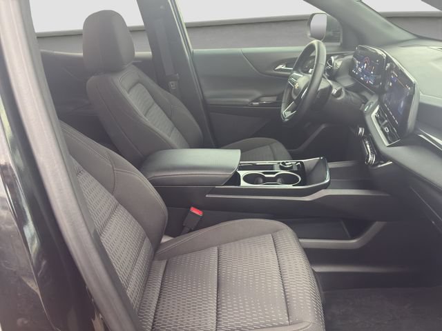 Certified 2026 Chevrolet Equinox LT AWD/4WD image 9