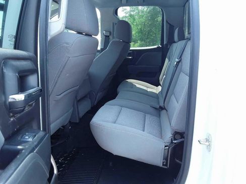 Used 2019 Chevrolet Silverado 2500 W/T image 17