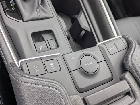 New 2026 Toyota Grand Highlander FWD image 19