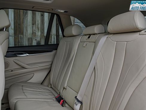 Used 2015 BMW X5 xDrive50i image 25
