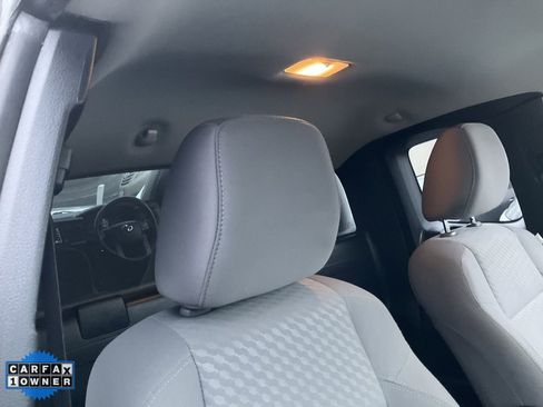 Used 2022 Toyota Tacoma SR image 42