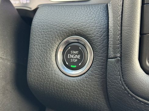 Used 2024 GMC Yukon XL Denali w/ LPO, Floor Liner Package AWD/4WD image 30