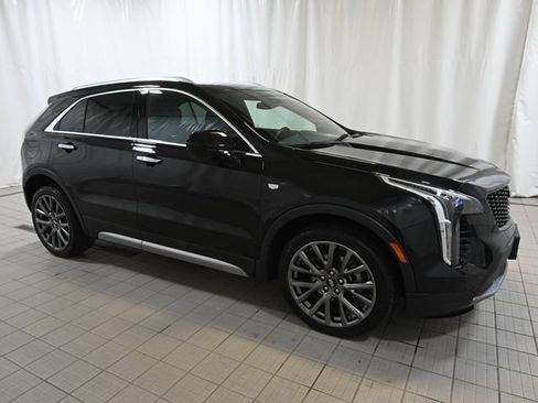 Used 2020 Cadillac XT4 Premium Luxury w/ LPO, Midnight Sport Package AWD/4WD image 14