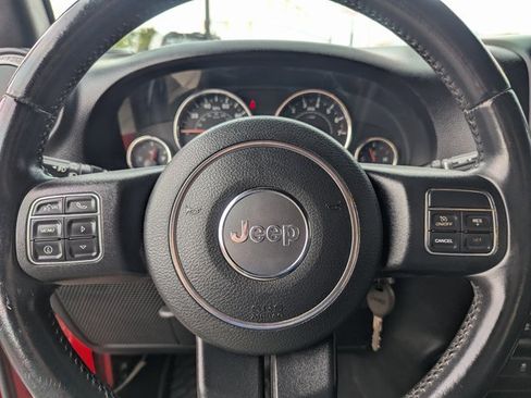 Used 2015 Jeep Wrangler Sport image 19