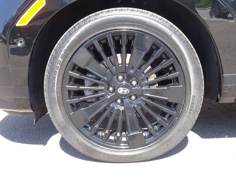 Used 2024 Hyundai Santa Fe Calligraphy image 31