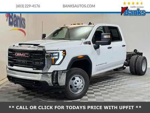 New 2026 GMC Sierra 3500 Pro w/ Convenience Package image 1