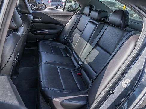 Used 2016 Acura TLX w/ Technology Package image 15