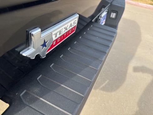 Used 2019 Ford F150 XLT w/ Equipment Group 302A Luxury image 6