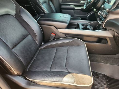 Used 2021 RAM 1500 Laramie w/ Sport Appearance Package image 14