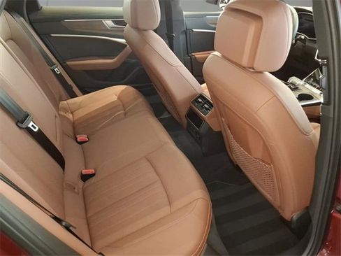 Used 2025 Audi A6 Premium Plus w/ Premium Plus Package image 8