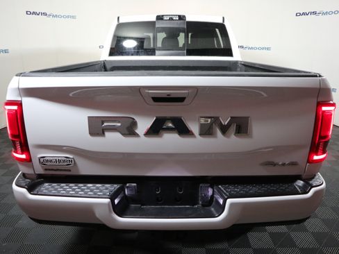 Used 2025 RAM 2500 Limited AWD/4WD image 7