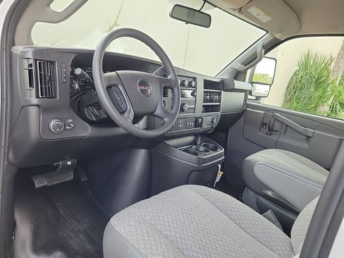 New 2025 GMC Savana 3500 Extended w/ Power Convenience Package image 11