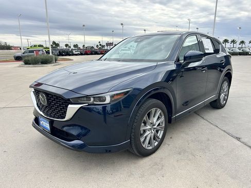 Used 2024 MAZDA CX-5 AWD 2.5 S w/ Premium Package image 3