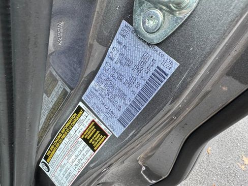 Used 2025 Nissan Frontier SV w/ SV Convenience Package image 22