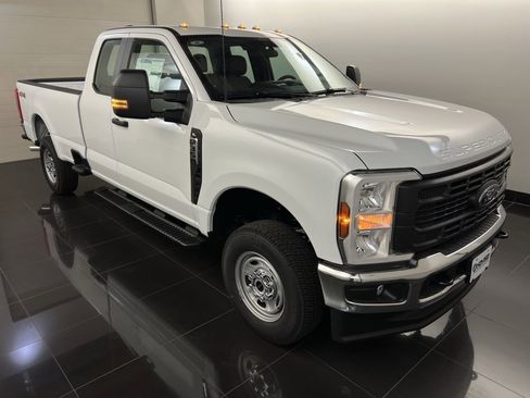 New 2026 Ford F350 XL w/ XL Chrome Package image 1