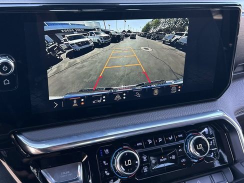 Used 2026 GMC Sierra 1500 Denali w/ Technology Package AWD/4WD image 15