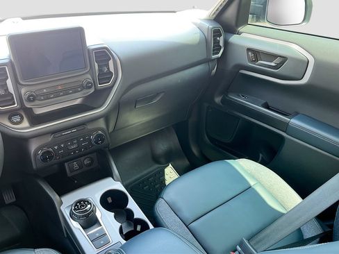 Used 2023 Ford Bronco Sport Outer Banks w/ Tech Package AWD/4WD image 25