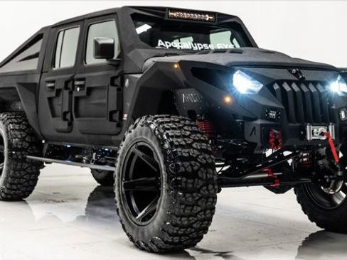 Used 2026 Jeep Gladiator Sport image 5