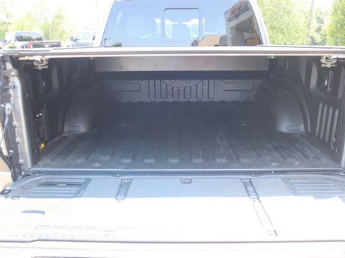Used 2023 Ford F150 Lightning Lariat AWD/4WD image 32