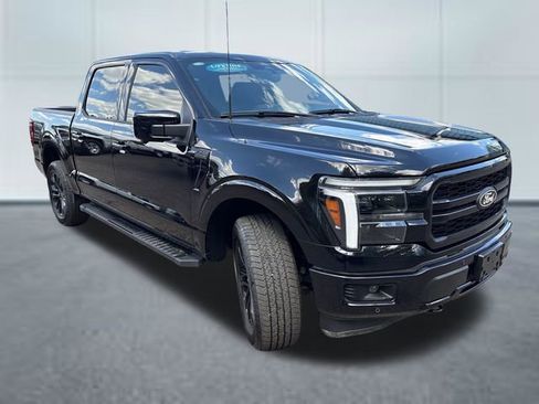 Used 2025 Ford F150 Lariat AWD/4WD image 5