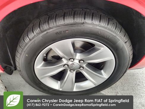 Certified 2022 Dodge Challenger SXT image 33