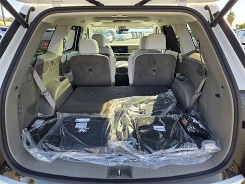 New 2026 Hyundai Palisade Limited image 16