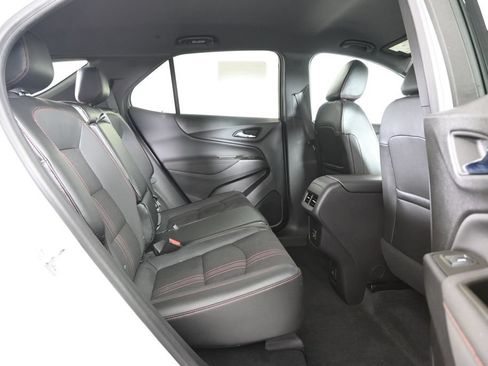 Used 2024 Chevrolet Equinox RS AWD/4WD image 15
