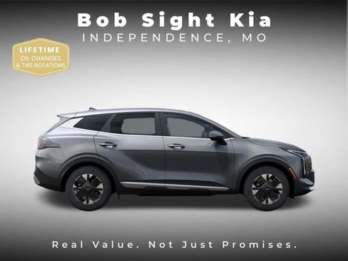 New 2026 Kia Sportage LX image 7