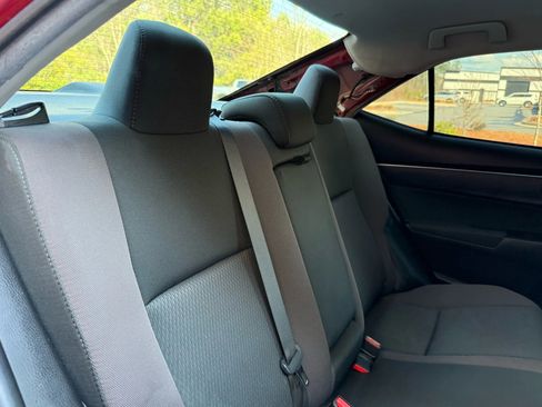Used 2019 Toyota Corolla LE FWD image 16